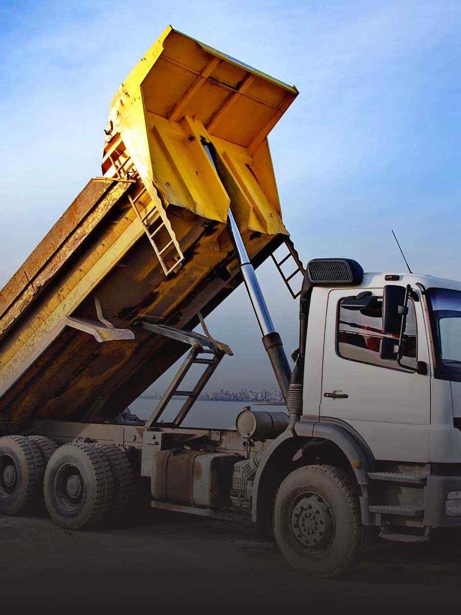 cell_trucks_01 ../wp-content/uploads/2017/08/cell_trucks_01.jpg